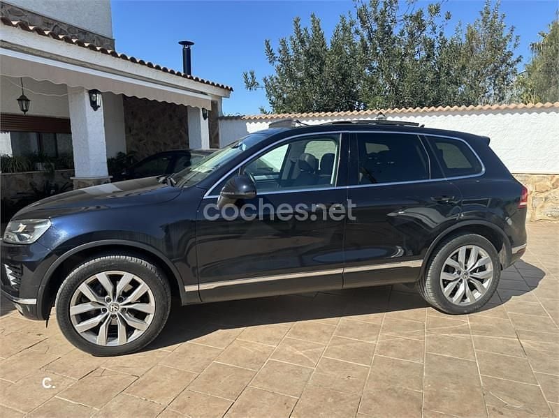 Usado VW Touareg 262 CV (192 kW) 2017 Azul SUV