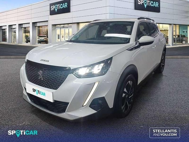 Usado Peugeot 2008 Allure 101 CV (74 kW) 2021 Blanco SUV