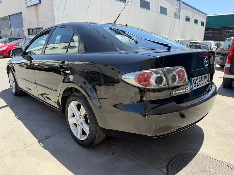 Usado Mazda 6 Active 120 CV (88 kW) 2006 Negro Berlina