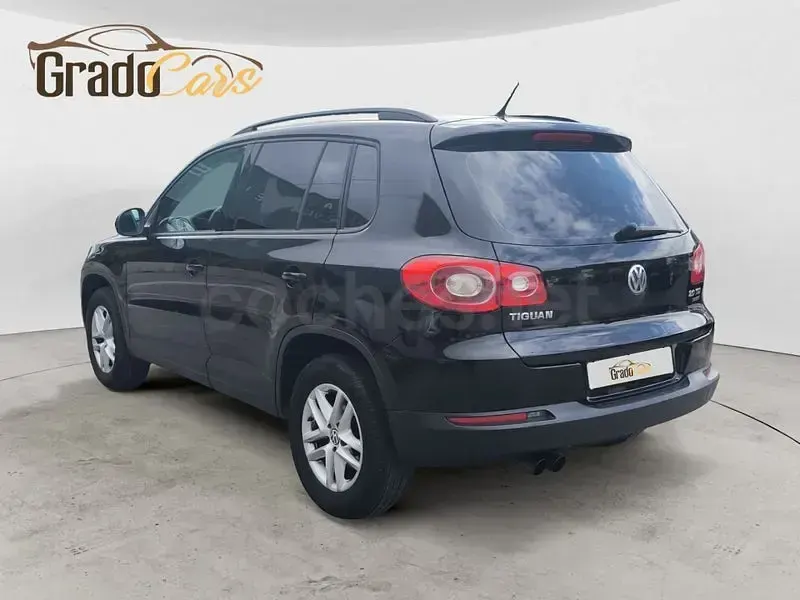Usado VW Tiguan 140 CV (102 kW) 2010 Negro SUV