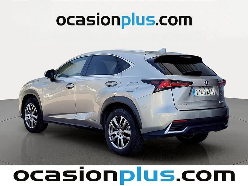 Usado Lexus NX300h Executive Line 197 CV (144 kW) 2018 Gris plata SUV