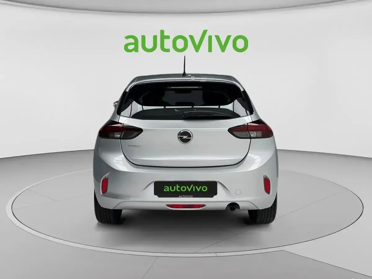 Usado Opel Corsa Elegance 100 CV (73 kW) 2023 Gris Utilitario