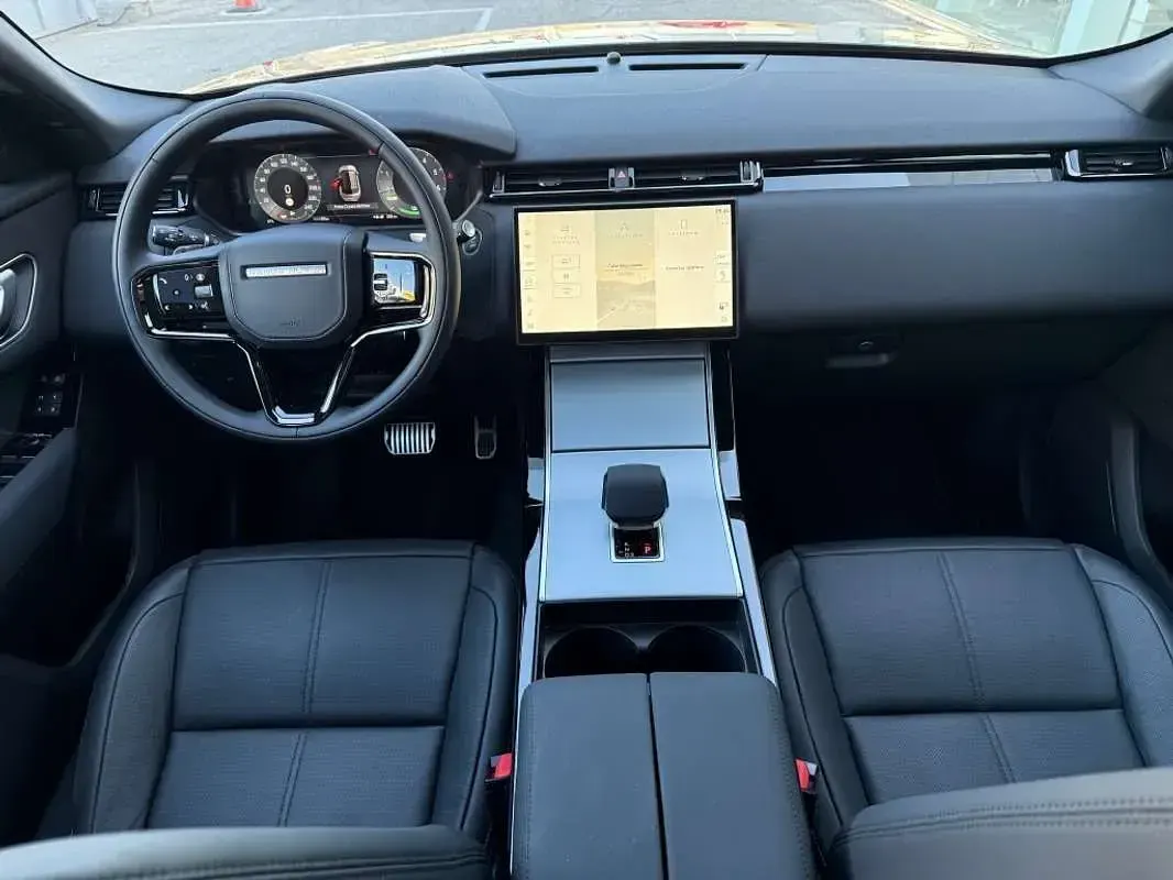 Usado Land Rover Range Rover Velar S 404 CV (297 kW) 2024 Negro SUV