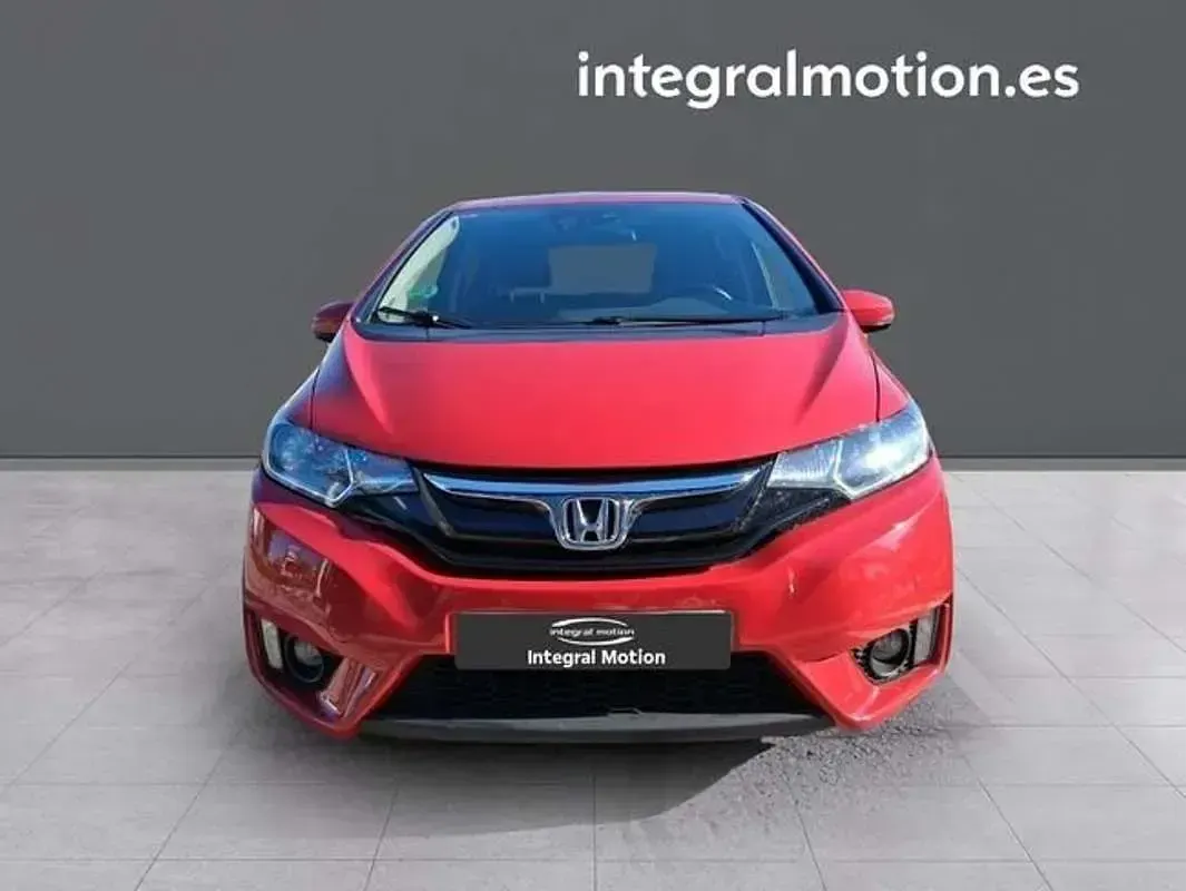 Usado Honda Jazz Elegance 102 CV (75 kW) 2017 Rojo Utilitario
