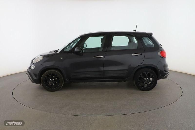 Usado Fiat 500L Cross 95 CV (69 kW) 2021 Negro Monovolumen