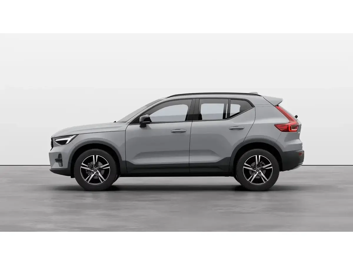 Nuevo Volvo XC40 Plus 163 CV (119 kW) 2025 Gris SUV