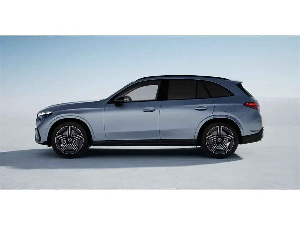 Nuevo Mercedes GLC300e 333 CV (244 kW) 2025 Plata hightech SUV
