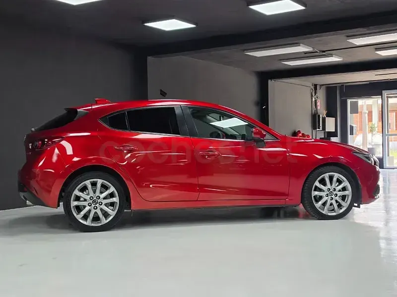 Usado Mazda 3 Sportive 150 CV (110 kW) 2013 Rojo Berlina