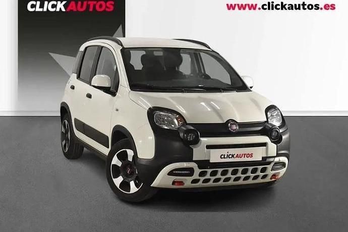 Usado Fiat Panda Cross Cross 70 CV (51 kW) 2023 Utilitario