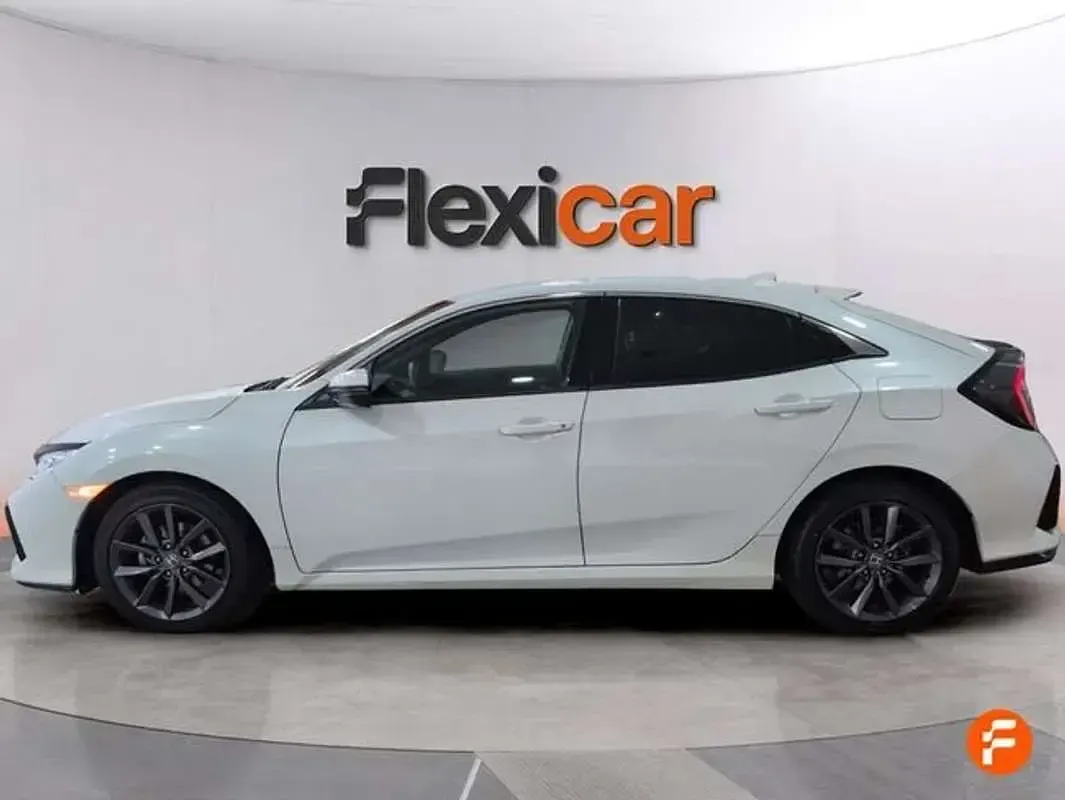 Usado Honda Civic Elegance 126 CV (92 kW) 2022 Blanco Utilitario