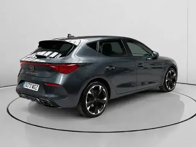 Usado Cupra Leon 150 CV (110 kW) 2023 Gris