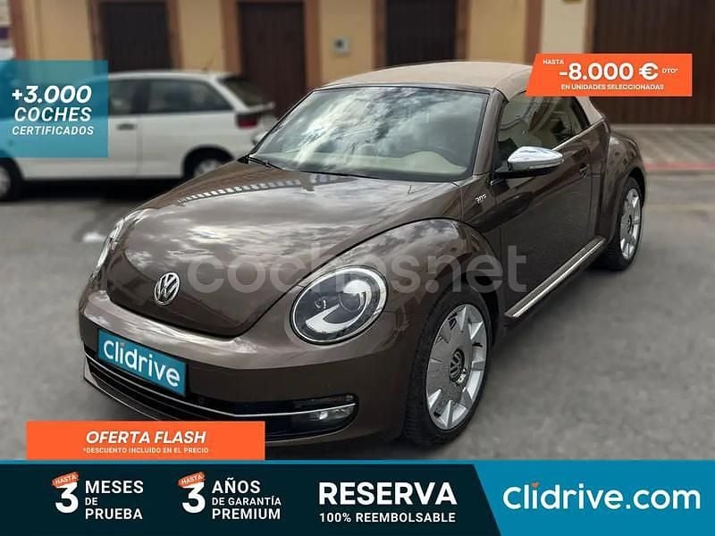 Usado VW Beetle Design 140 CV (102 kW) 2013 Marrón Utilitario