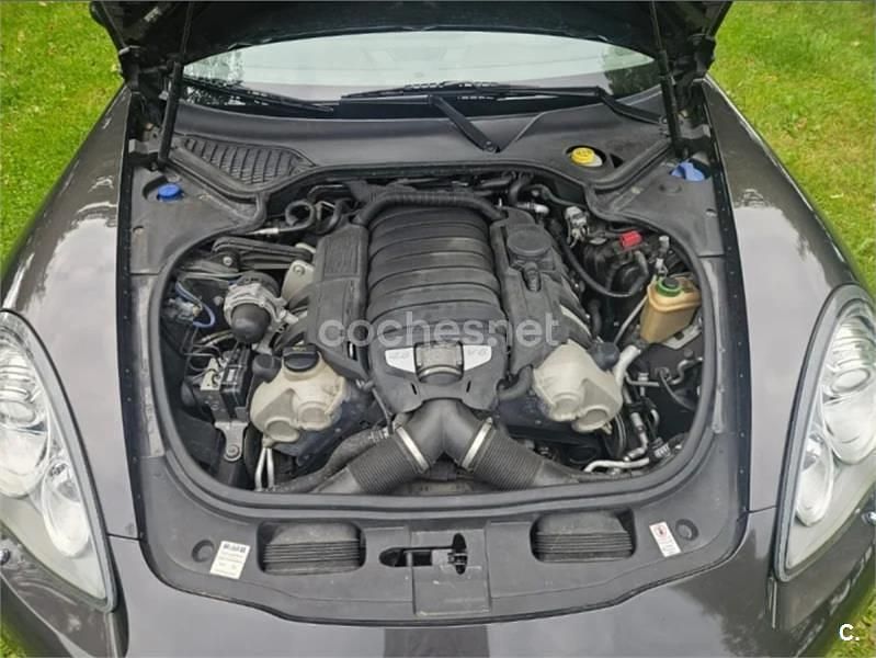 Usado Porsche Panamera 400 CV (294 kW) 2010 Gris / plata Utilitario