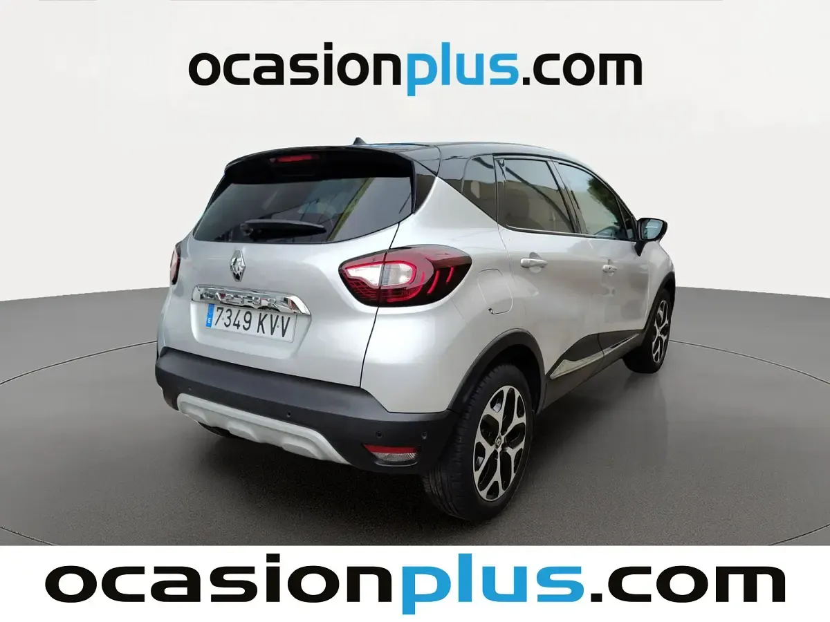 Usado Renault Captur Zen 150 CV (110 kW) 2019 Gris SUV