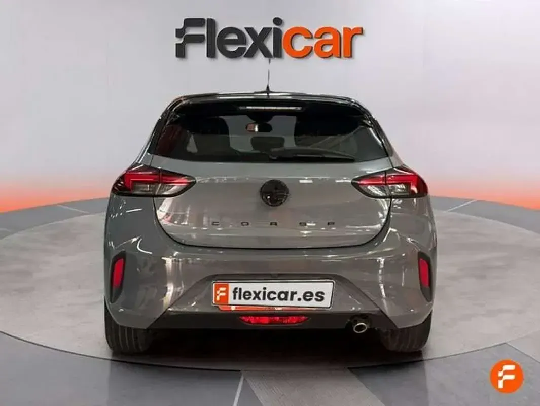 Usado Opel Corsa 101 CV (74 kW) 2024 Gris Utilitario
