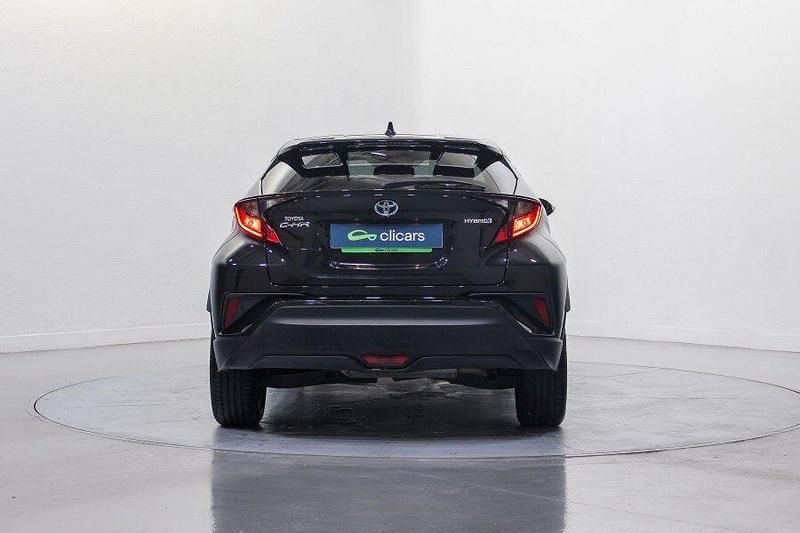 Usado Toyota C-HR Advance 122 CV (89 kW) 2022 Negro SUV