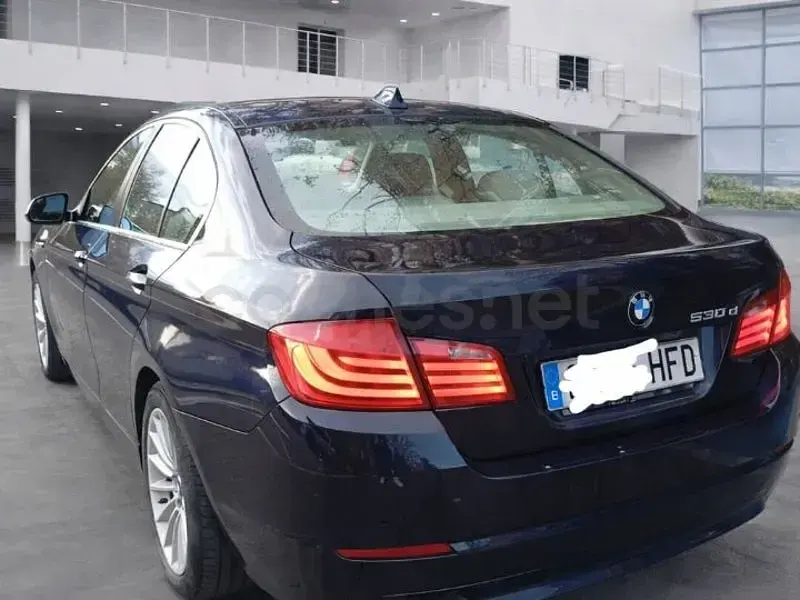 Usado BMW 530 Sport Line 245 CV (180 kW) 2011 Azul Berlina