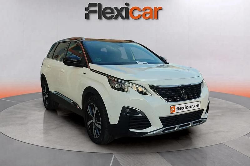 Blanco Usado 2019 Peugeot 5008 Style Monovolumen | 15.990 € (Precio justo) - Imagen 1/4