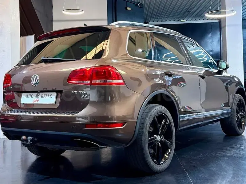 Usado VW Touareg 340 CV (250 kW) 2010 Marrón SUV