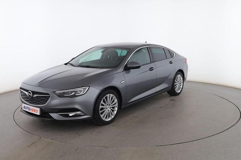 Gris Usado 2020 Opel Insignia Innovation Berlina | 16.099 € (Precio justo) - Imagen 1/3