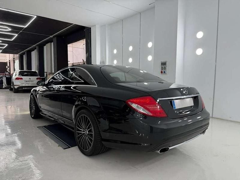Usado Mercedes CL500 387 CV (284 kW) 2006 Negro Coupe