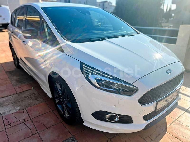 Blanco Usado 2020 Ford S-MAX ST-Line Monovolumen | 29.900 € (Caro) - Imagen 1/4