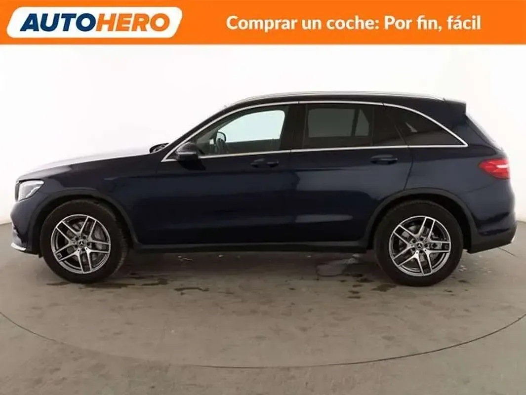 Usado Mercedes GLC220 AMG line 170 CV (125 kW) 2018 Azul SUV