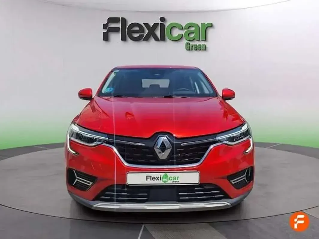 Usado Renault Arkana Intens 140 CV (102 kW) 2022 Rojo SUV