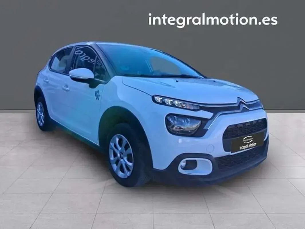 Usado Citroën C3 99 CV (72 kW) 2023 Blanco Utilitario