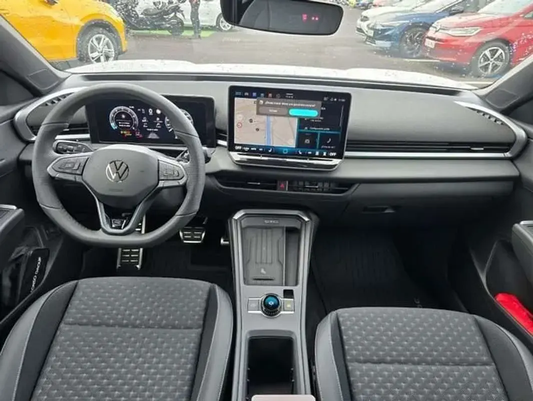Usado VW T-Roc R-line 150 CV (110 kW) 2025 Blanco SUV