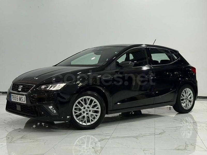 Usado Seat Ibiza FR 115 CV (84 kW) 2024 Negro Berlina