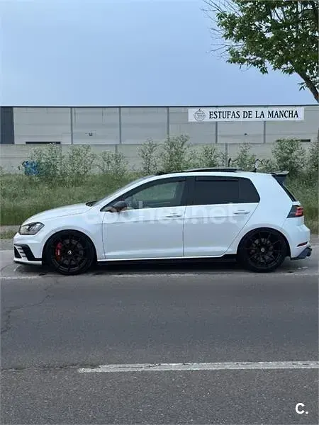 Używany VW Golf VII GTI 230 KM (169 kW) 2016 Biały Sedan/Limuzyna