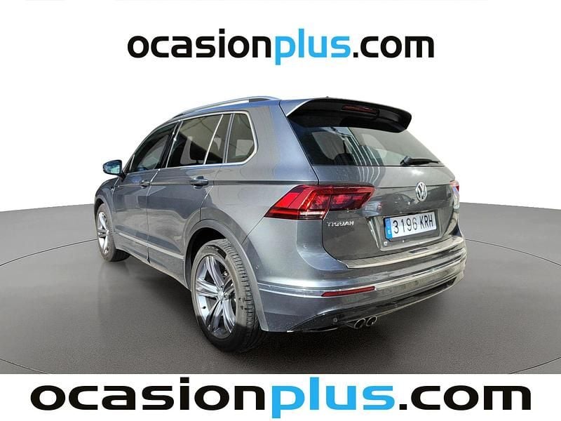 Usado VW Tiguan Sportline 150 CV (110 kW) 2018 Gris SUV