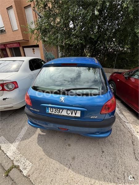 Azul Usado 2002 Peugeot 206 Berlina | 1900 € (Precio justo) - Imagen 1/1