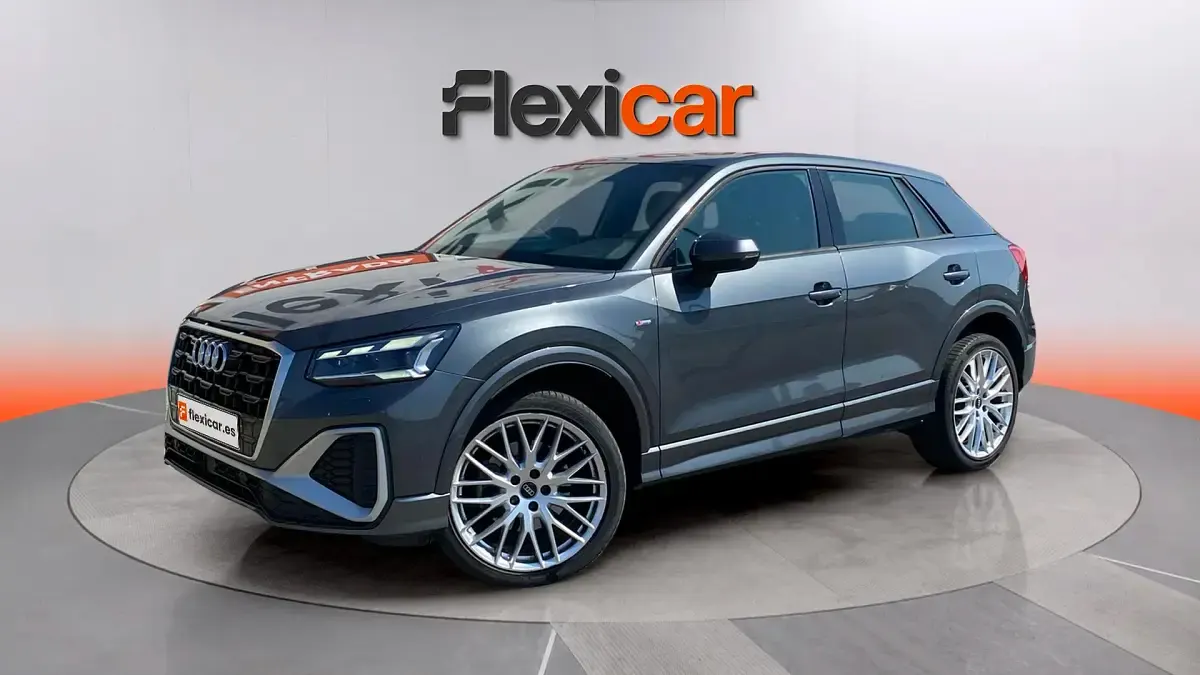 Usado Audi Q2 Premium 150 CV (110 kW) 2024 Gris SUV