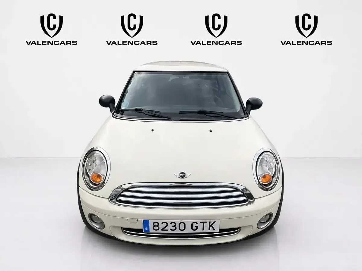 Usado Mini ONE 75 CV (55 kW) 2010 Beige Utilitario