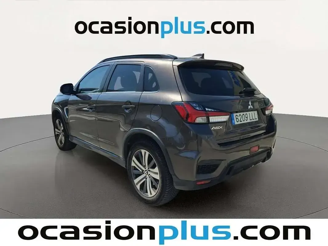Usado Mitsubishi ASX Motion 150 CV (110 kW) 2020 Marrón SUV