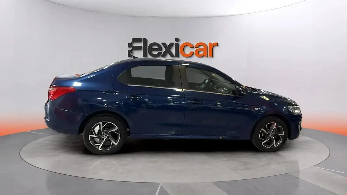 Usado Citroën C-Elysee I PureTech 82 CV (60 kW) 2018 Azul Berlina