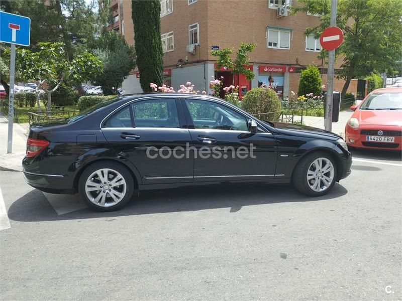 Usado Mercedes C200 Avantgarde 163 CV (119 kW) 2007 Negro Berlina