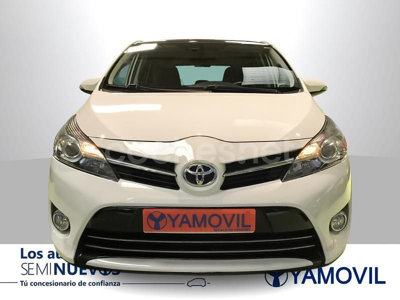 Usado Toyota Verso Advance 132 CV (97 kW) 2015 Blanco Monovolumen