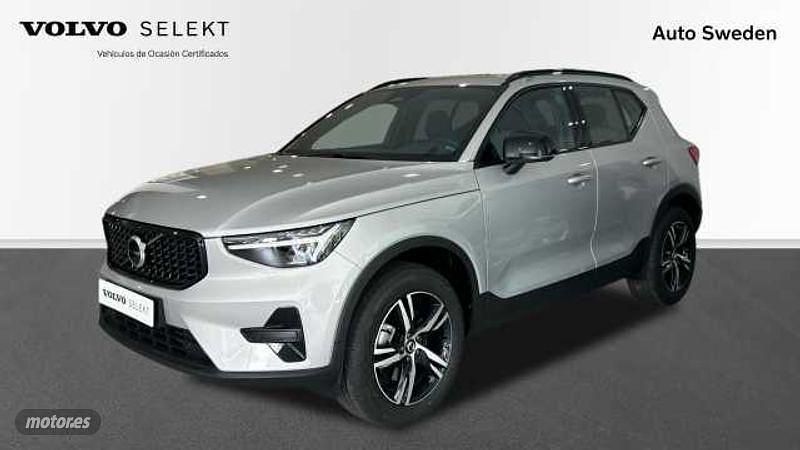 Plateado Nuevo 2025 Volvo XC40 Plus SUV | 38.000 € (Super precio) - Imagen 1/4