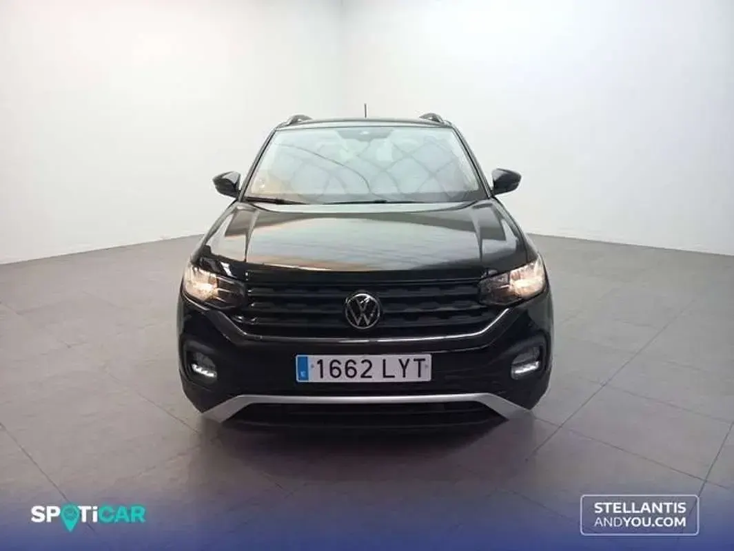 Usado VW T-Cross Advance 110 CV (80 kW) 2022 Negro SUV