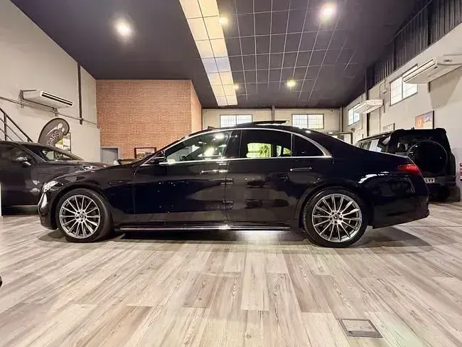 Usado Mercedes S350 286 CV (210 kW) 2023 Negro Berlina