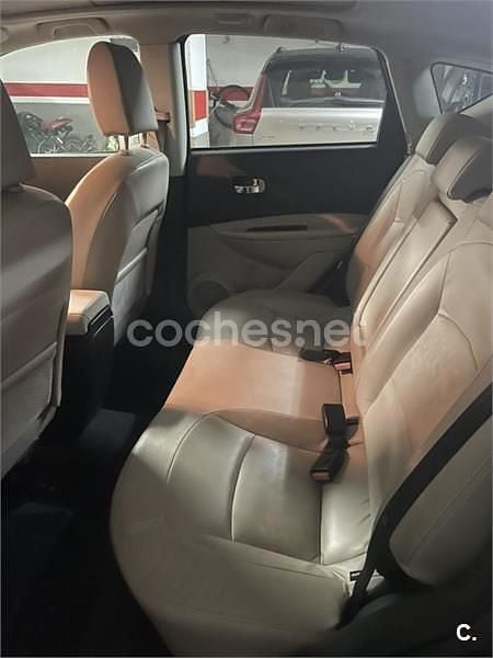 Usado Nissan Qashqai Premium Edition 140 CV (102 kW) 2010 Negro SUV