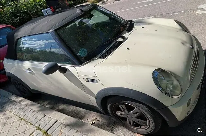 Usado Mini One Cabriolet 90 CV (66 kW) 2007 Beige Descapotable