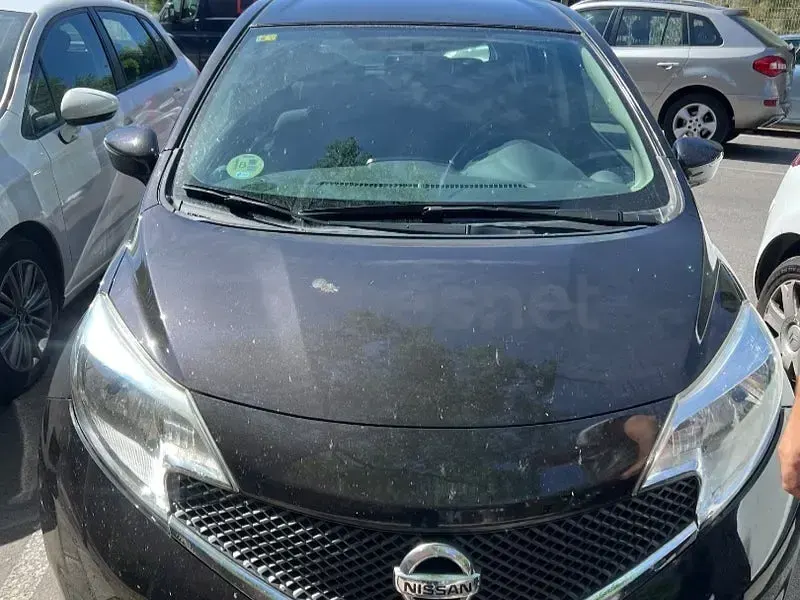 Usado Nissan Note Premium Edition 90 CV (66 kW) 2014 Negro Utilitario