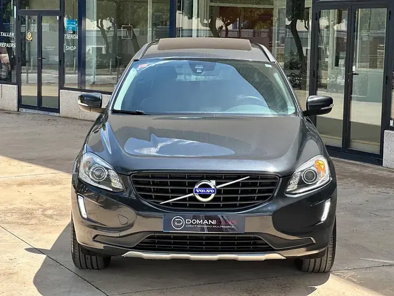 Usado Volvo XC60 Kinetic 190 CV (139 kW) 2016 Azul SUV