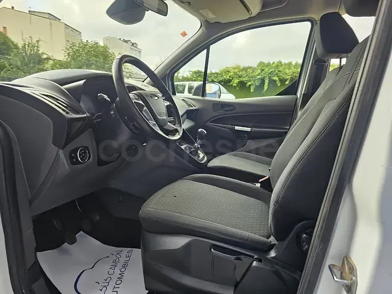 Usado Ford Tourneo Connect Trend 100 CV (73 kW) 2018 Blanco Monovolumen