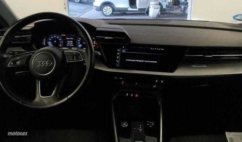 Usado Audi A3 e-tron 111 CV (81 kW) 2021 Blanco Utilitario