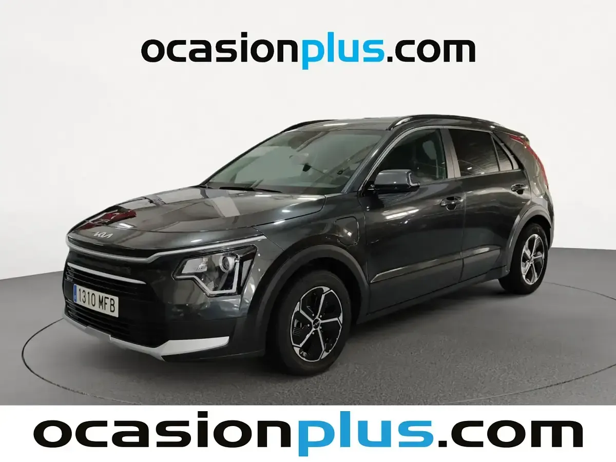 Begagnad Kia Niro 183 HK (134 kW) 2023 Grå SUV